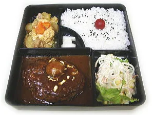 自家製ハンバーグ